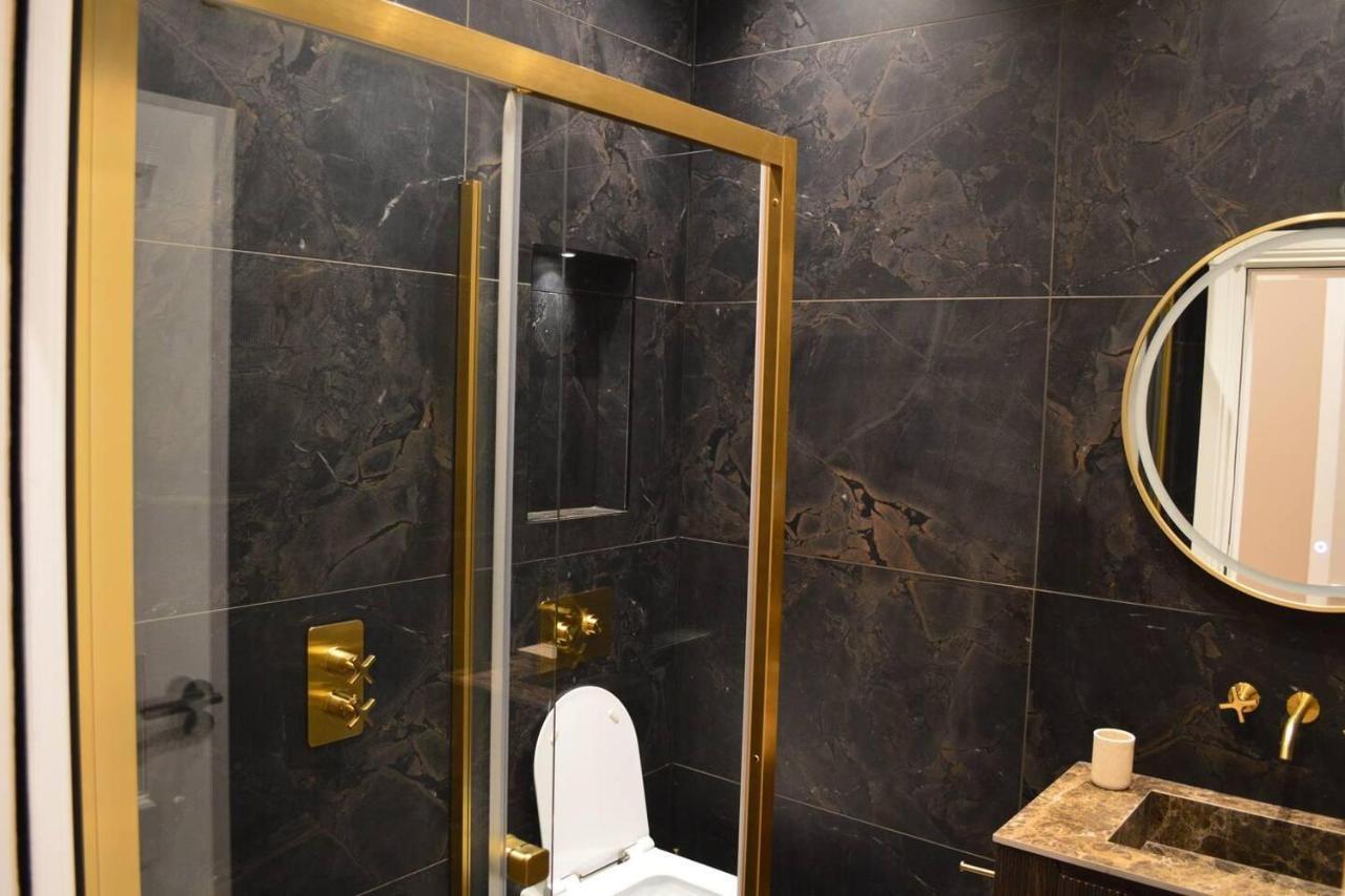 Stunning 2 Bedroom In London's Chelsea Londra