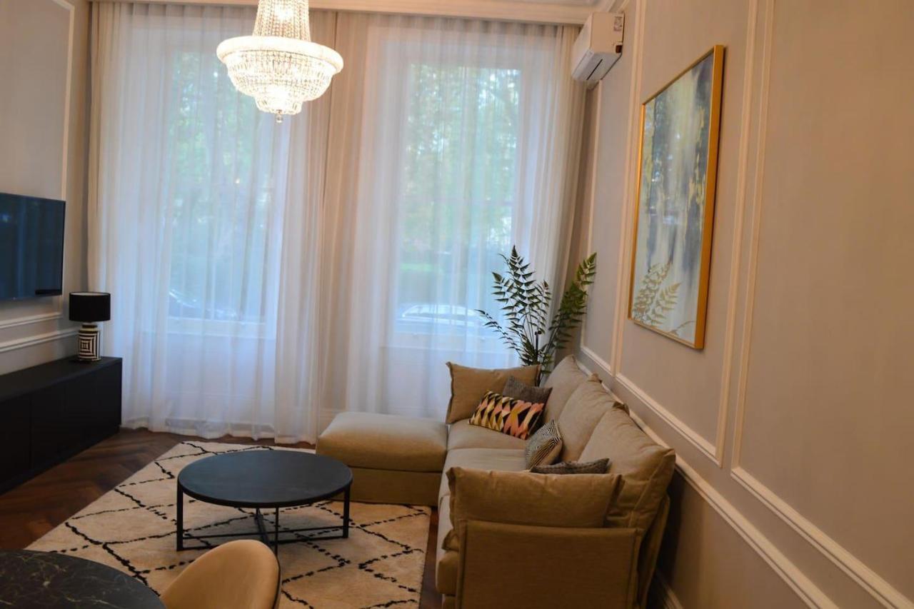 Stunning 2 Bedroom In London's Chelsea Londra